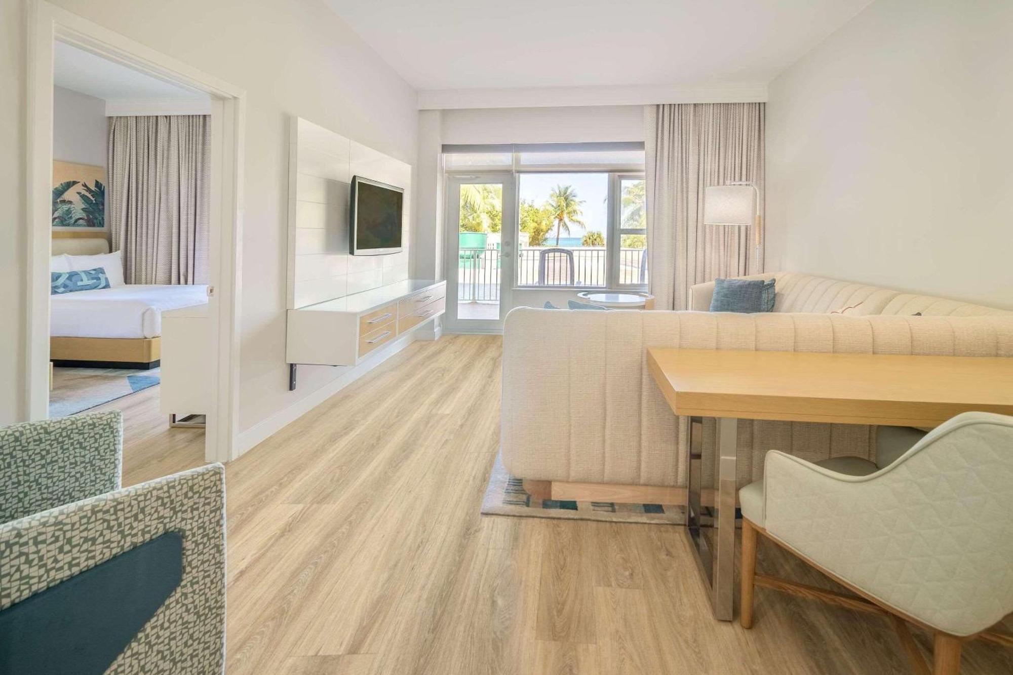 Radisson Resort Miami Beach Ngoại thất bức ảnh
